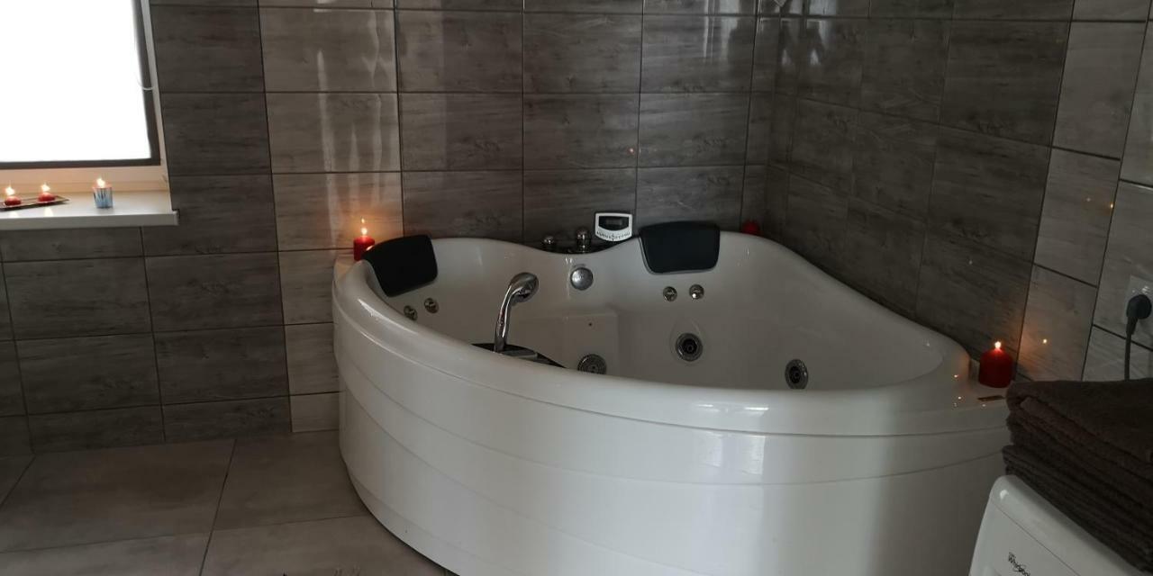 Apartamentai su dziakuzi Klaipėda Esterno foto
